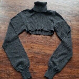 Valentino Black Chic Feminine Turtleneck Crop Merino Wool Sweater Size Small